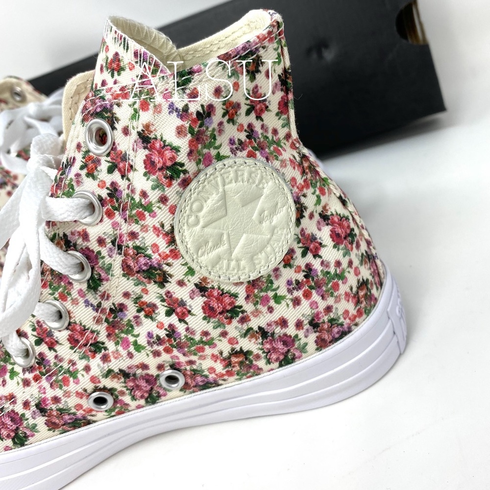 Converse Chuck Taylor All Star High  Floral Foam Women's Size 164659C - Picture 6 of 11
